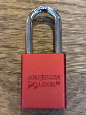 Master Lock A1106 (Red)